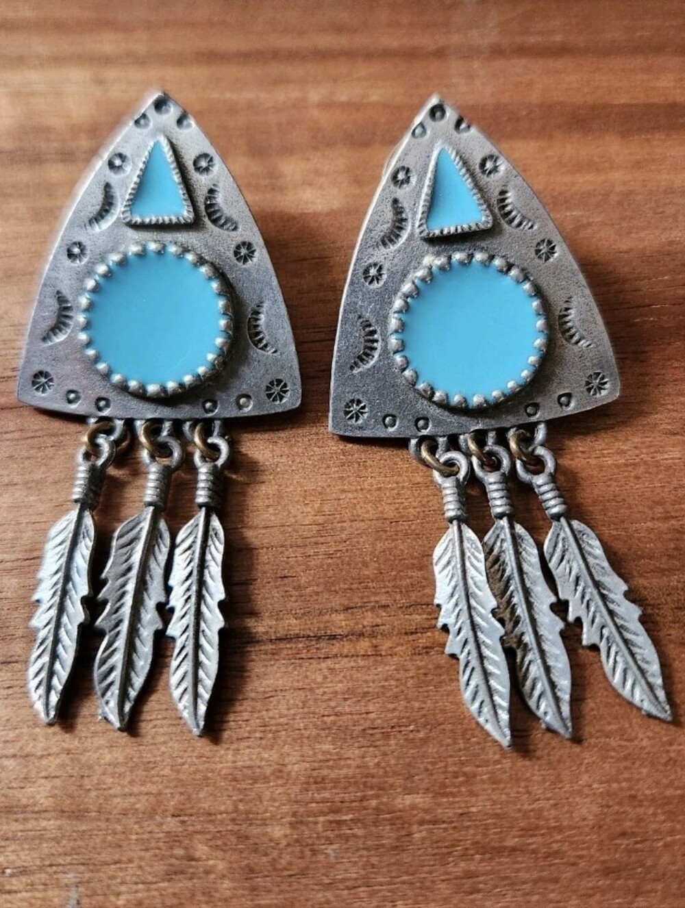 Vintage JJ 1988 Southwestern Triangle Feather Turquoise Enamel Pierced Earrings